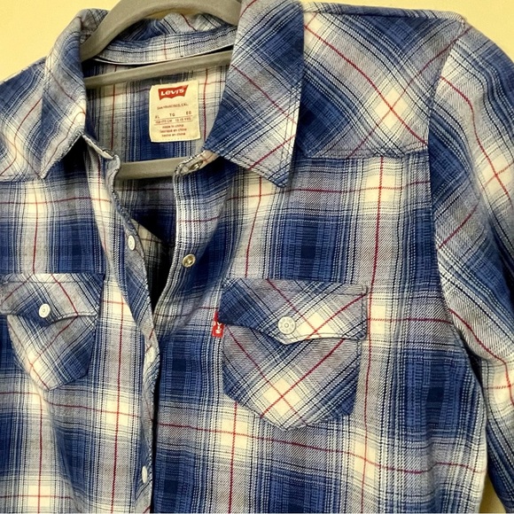 Levi's Blue Plaid Button Down Size XS - Picture 2 of 6